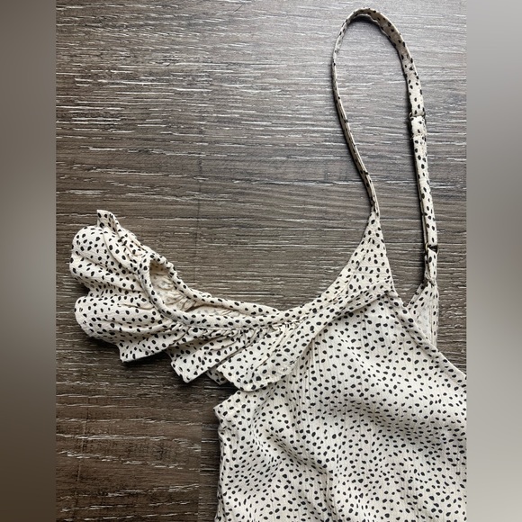 Cream Dotted O'Neill Off the Shoulder Tank Top Size Small - Picture 2 of 4